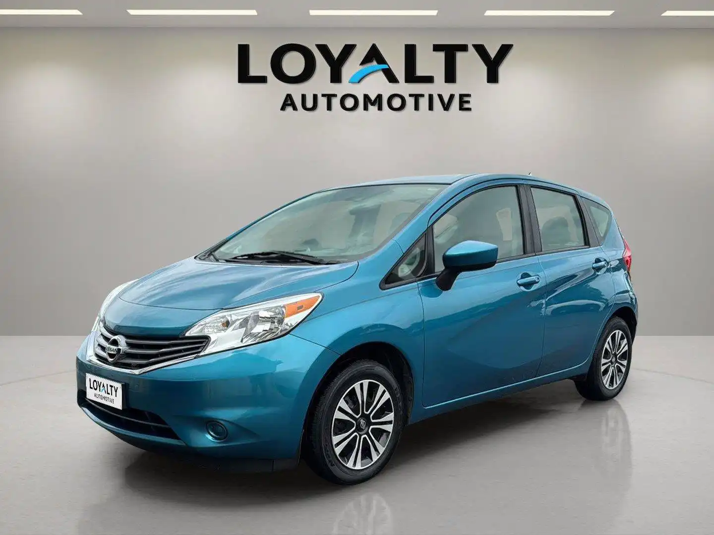 2016 Nissan Versa Note 1.6 S Plus CVT's photo