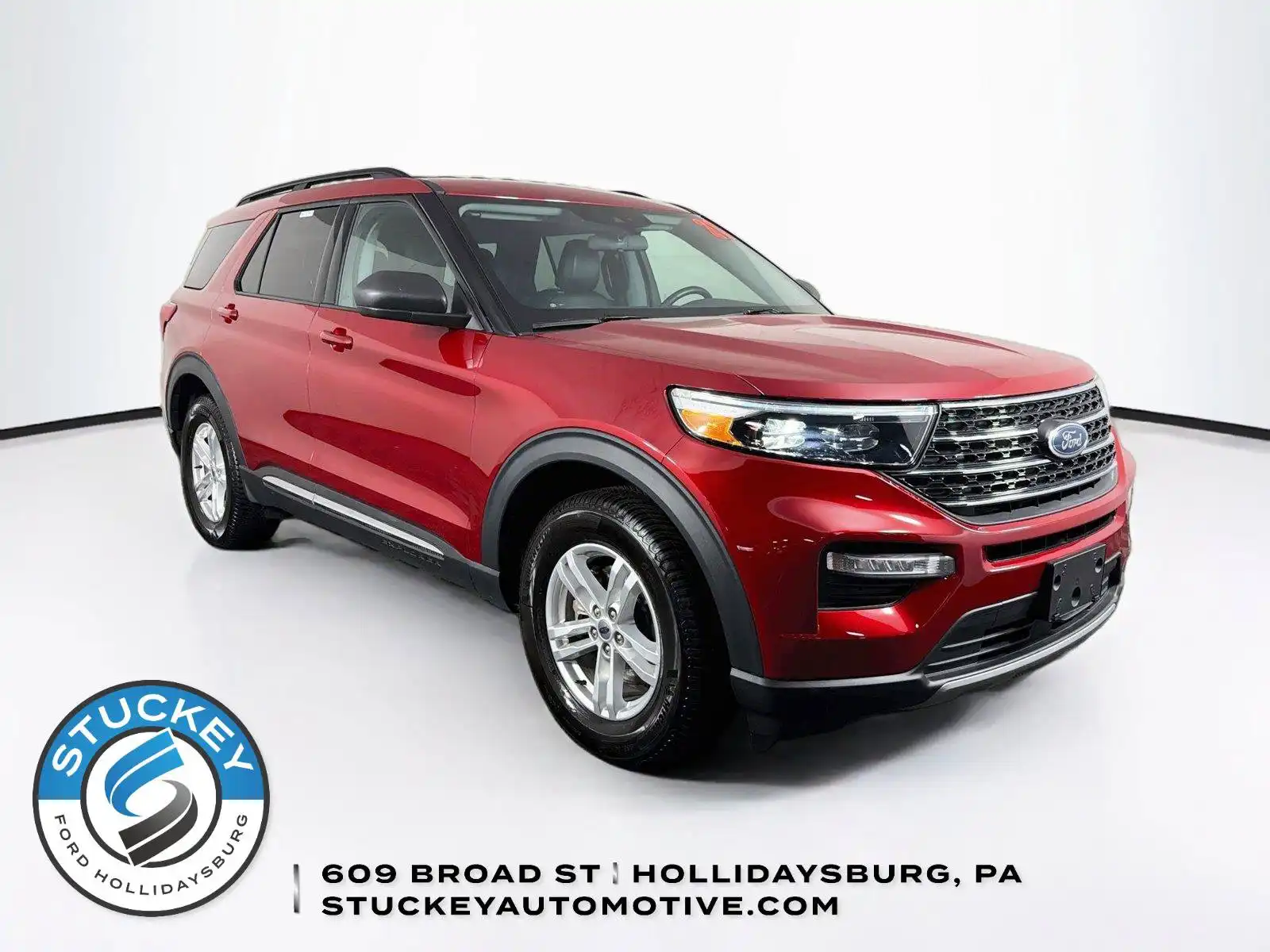2021 Ford Explorer XLT 4WD's photo