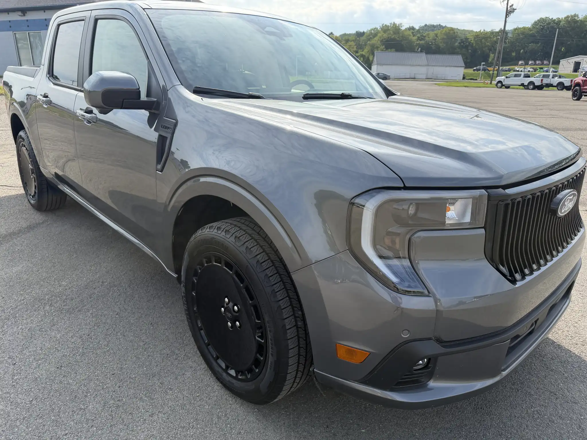 2026 Ford Maverick Premium 4WD Lobo's photo