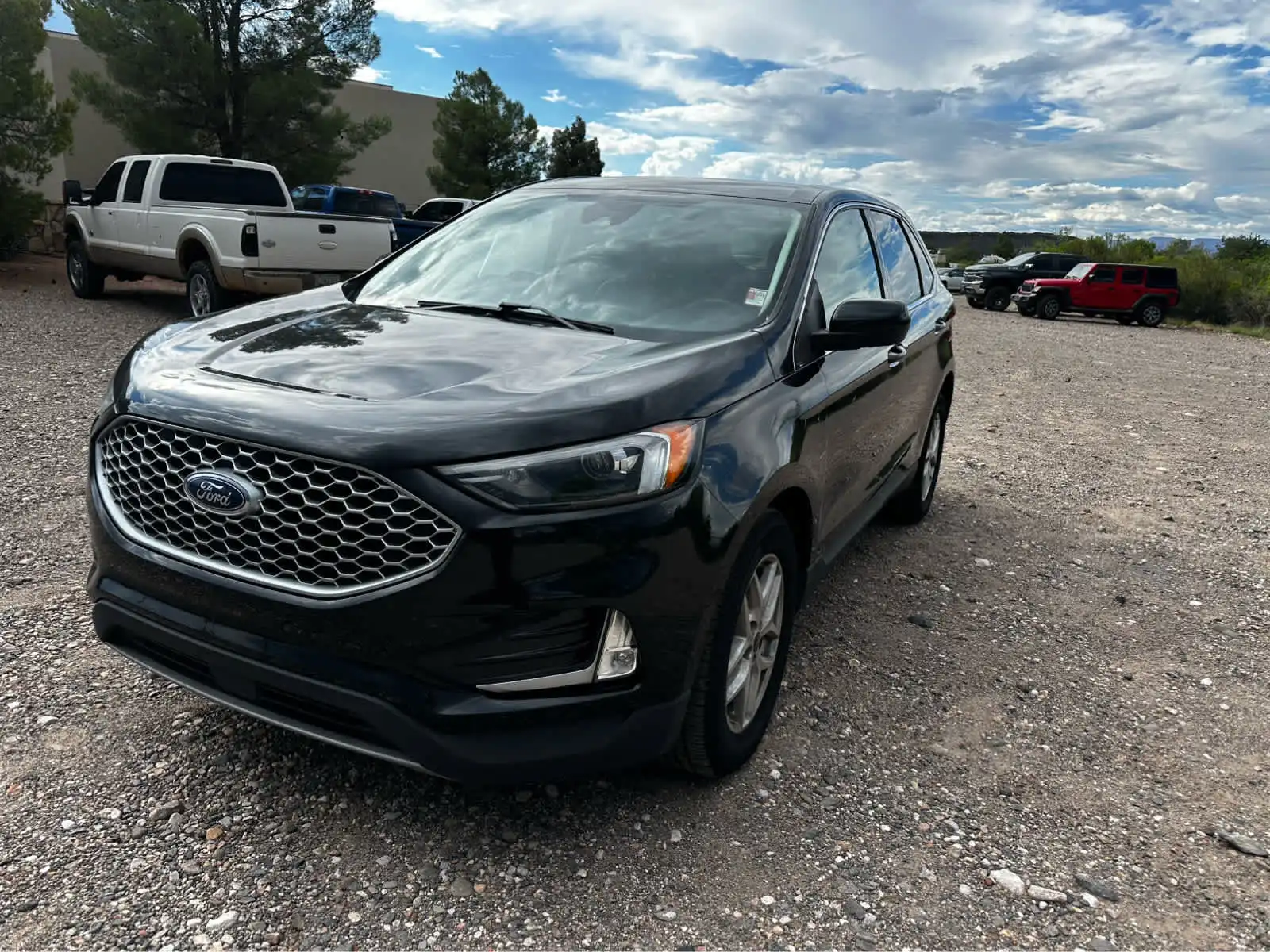 2024 Ford Edge SEL AWD's photo