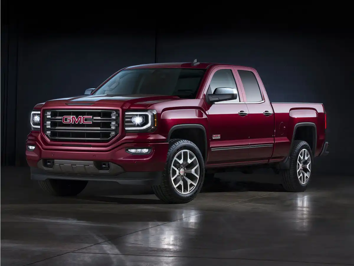 2017 GMC Sierra 4WD Crew Cab Short Box SLT's photo