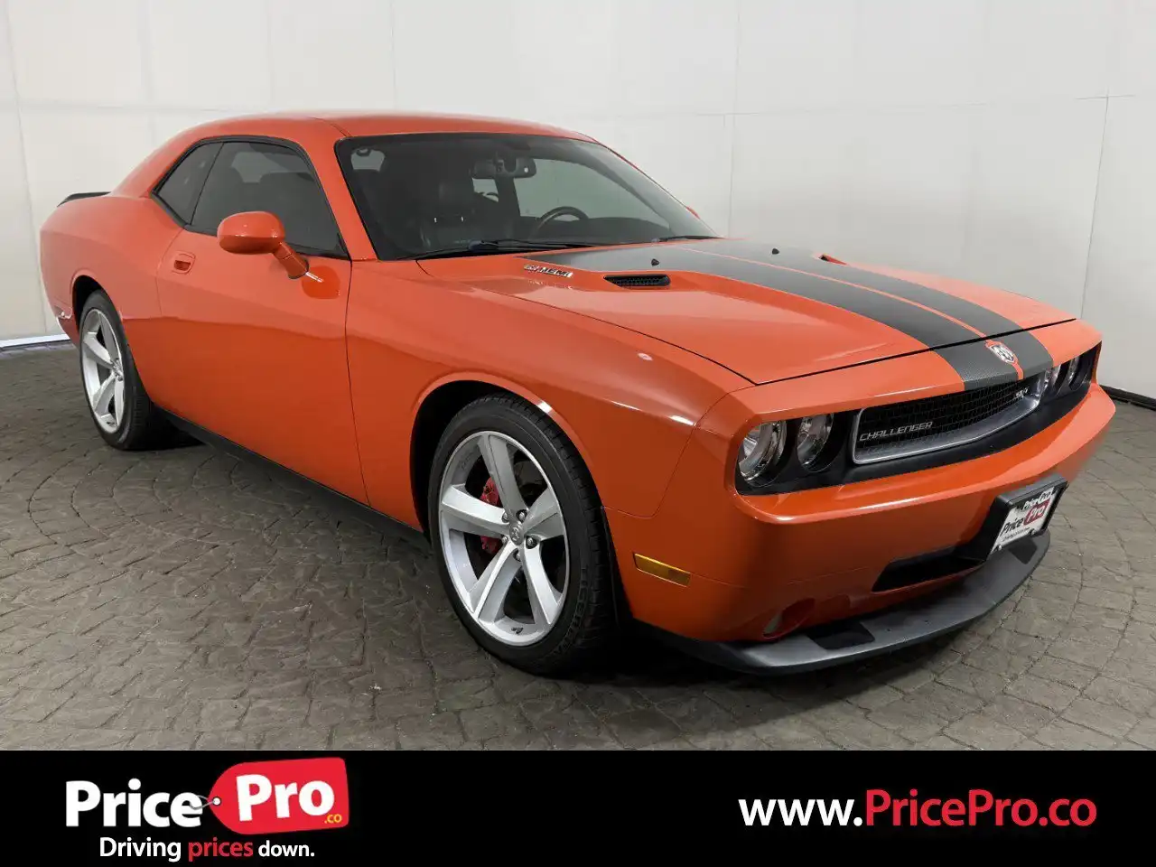 2008 Dodge Challenger SRT8's photo