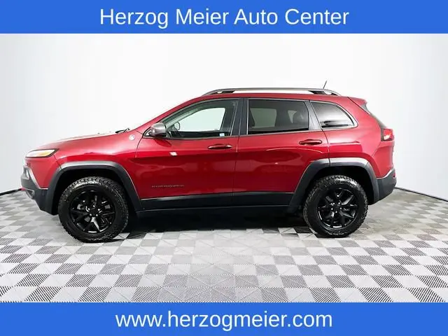2016 Jeep Cherokee Trailhawk 4X4 photo 3