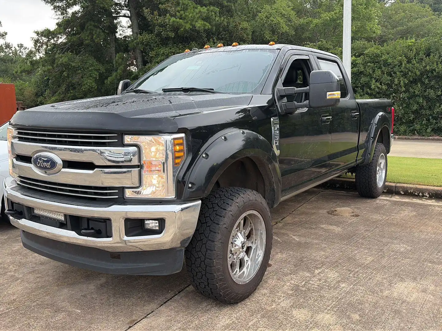 2018 Ford F-250 Lariat 4x4 Crew Cab 6-3/4' Box's photo