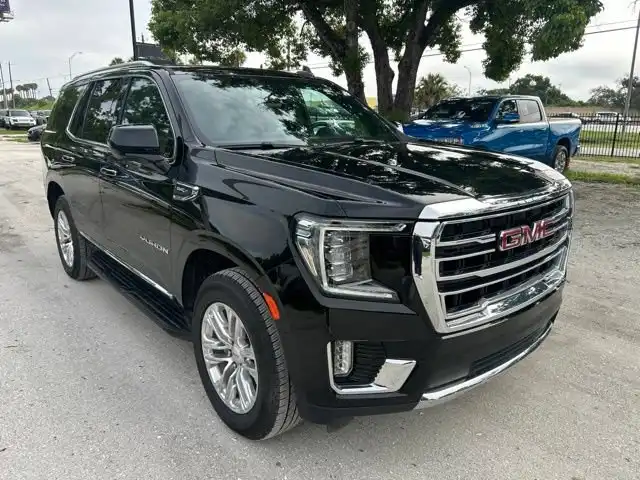 2024 GMC Yukon SLT 4WD's photo