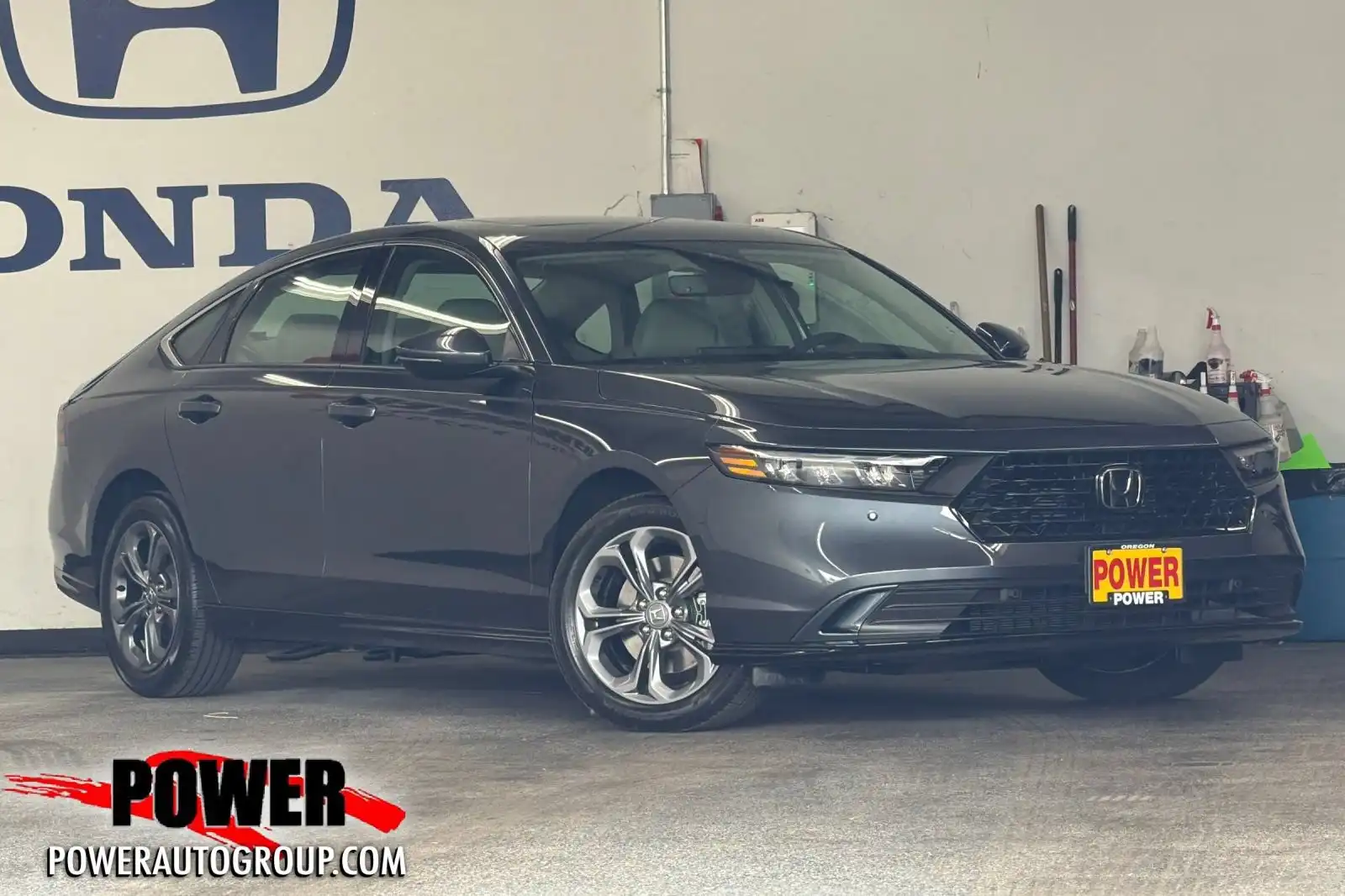 2025 Honda Accord Hybrid EX-L's photo
