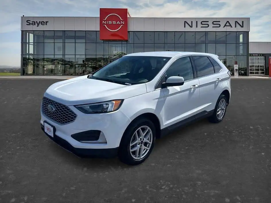 2023 Ford Edge SEL AWD's photo