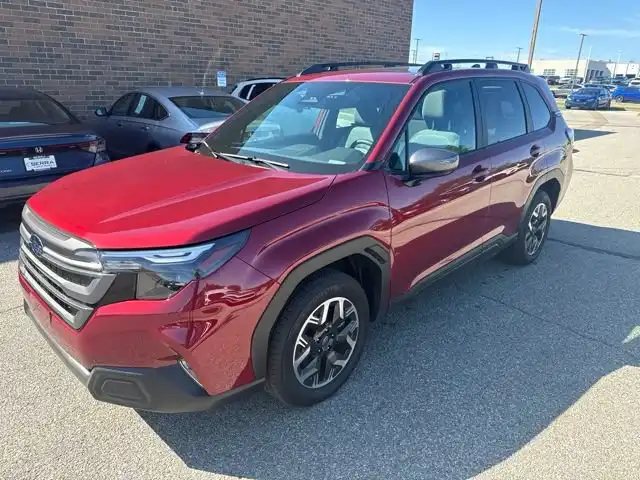 2026 Subaru Forester Premium's photo