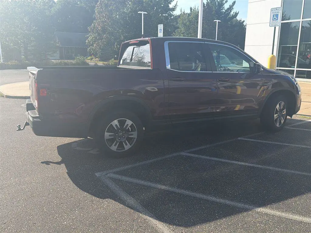 2019 Honda Ridgeline RTL AWD photo 3