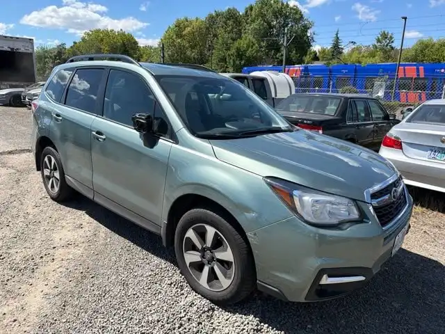 2017 Subaru Forester 2.5i Premium CVT's photo
