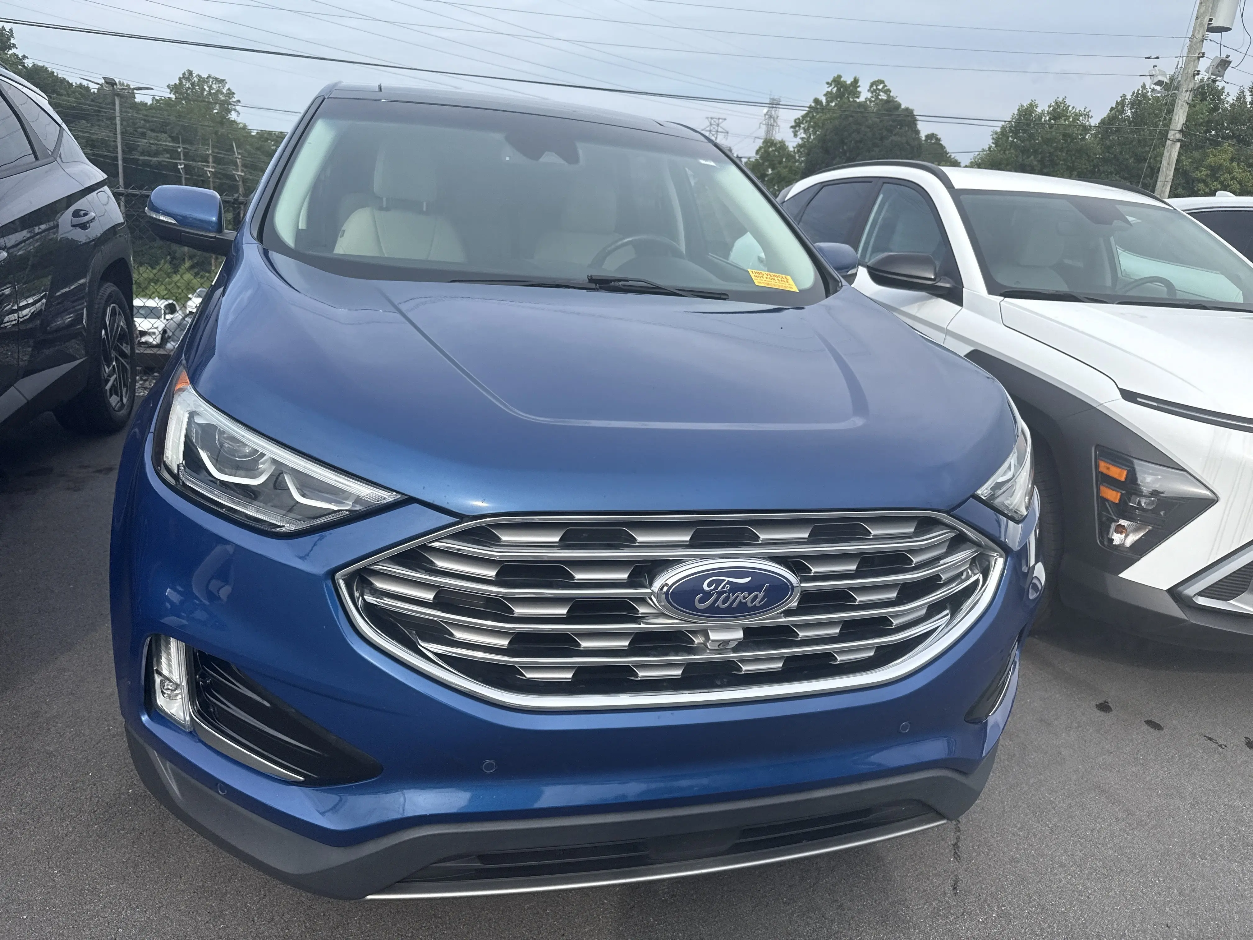 2020 Ford Edge Titanium AWD photo 4