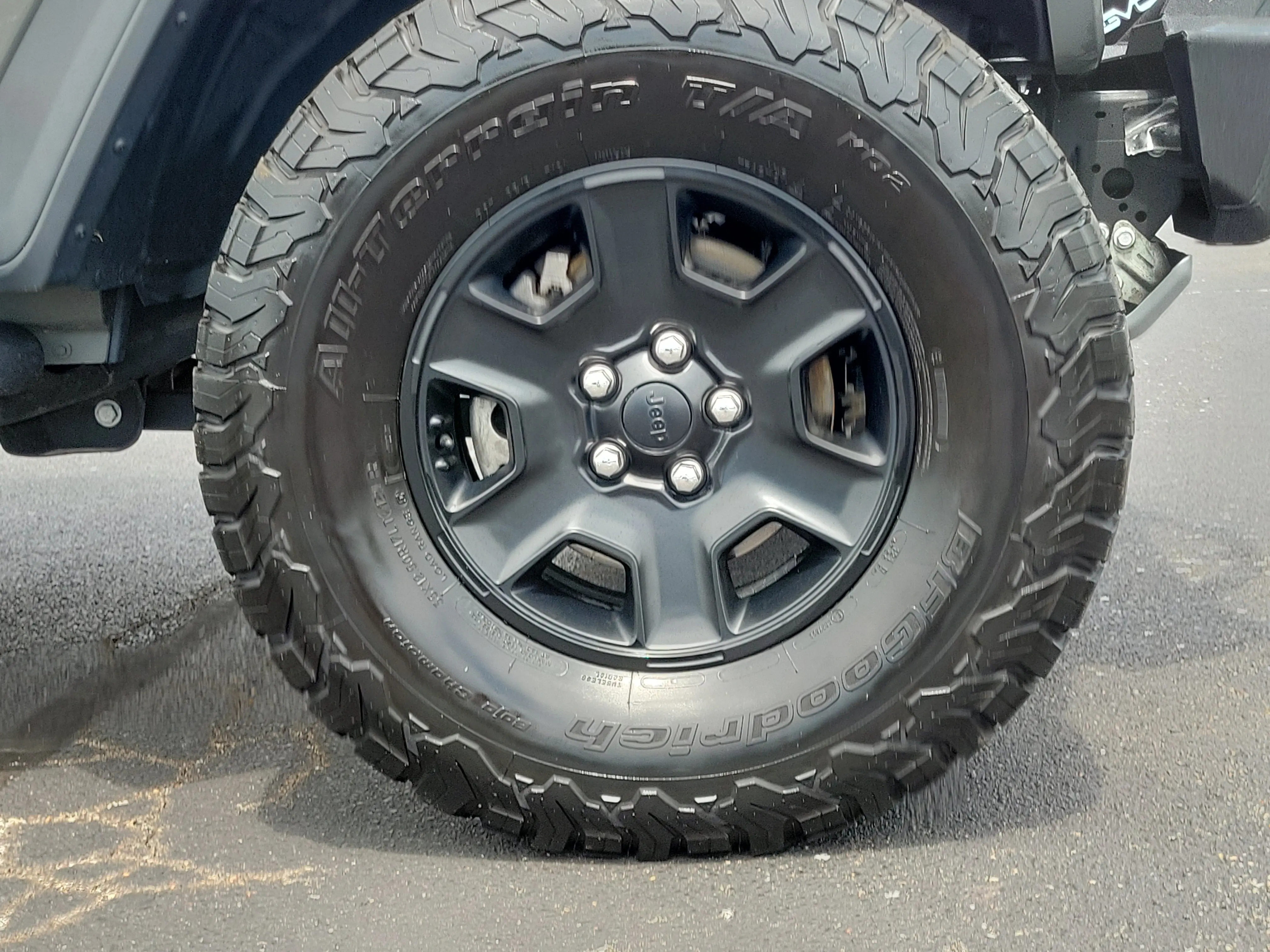 2021 Jeep Gladiator Mojave photo 5
