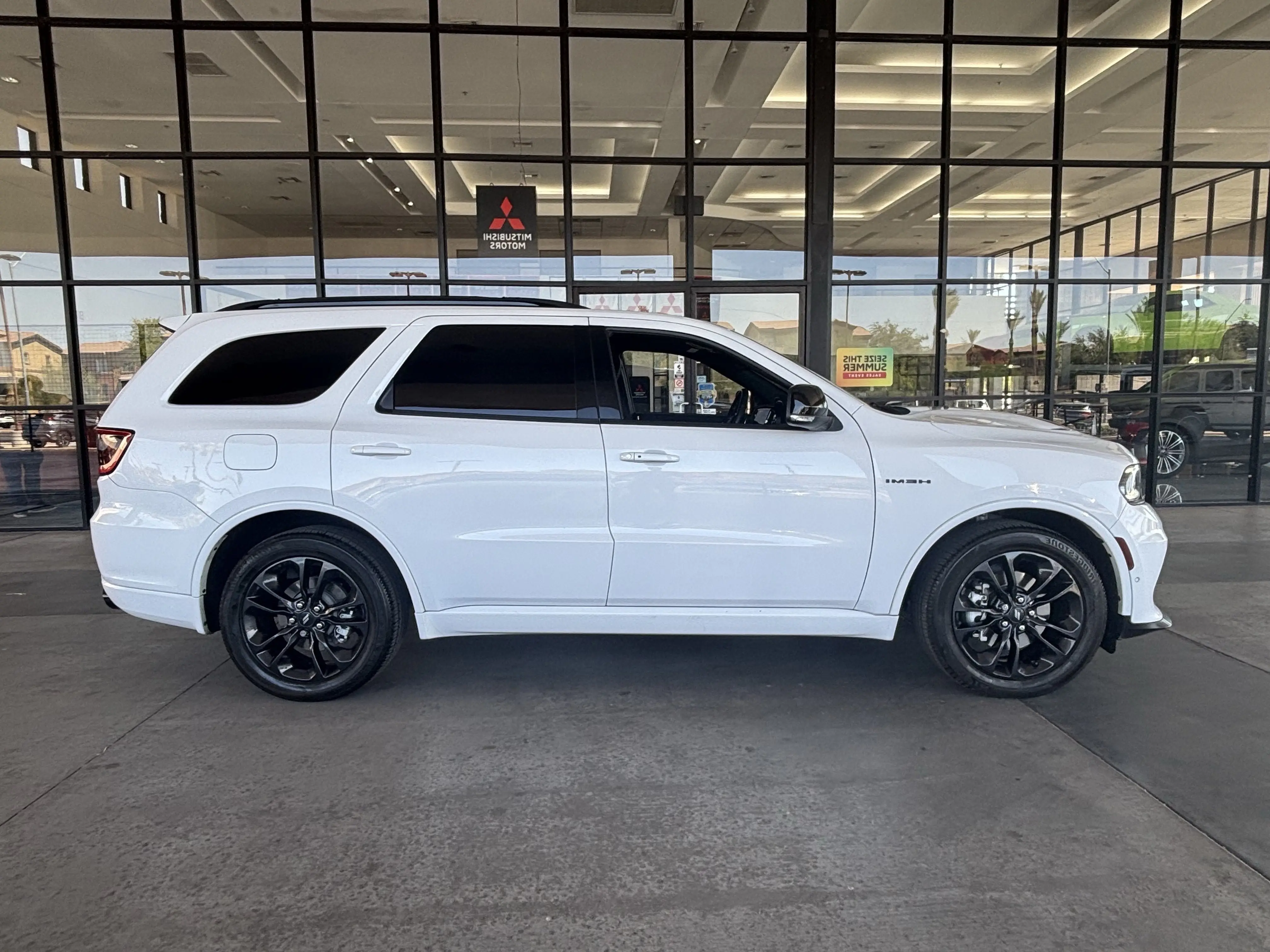 2024 Dodge Durango R/T Plus AWD photo 5