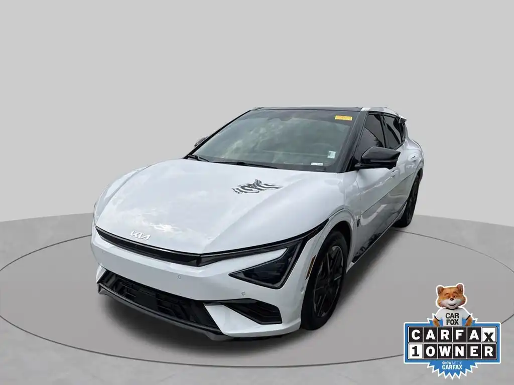 2025 Kia EV6 GT-Line's photo