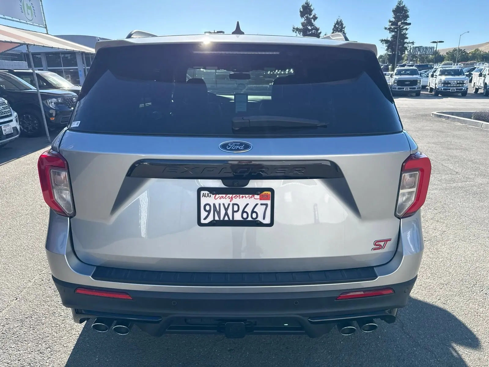 2024 Ford Explorer ST 4WD photo 4