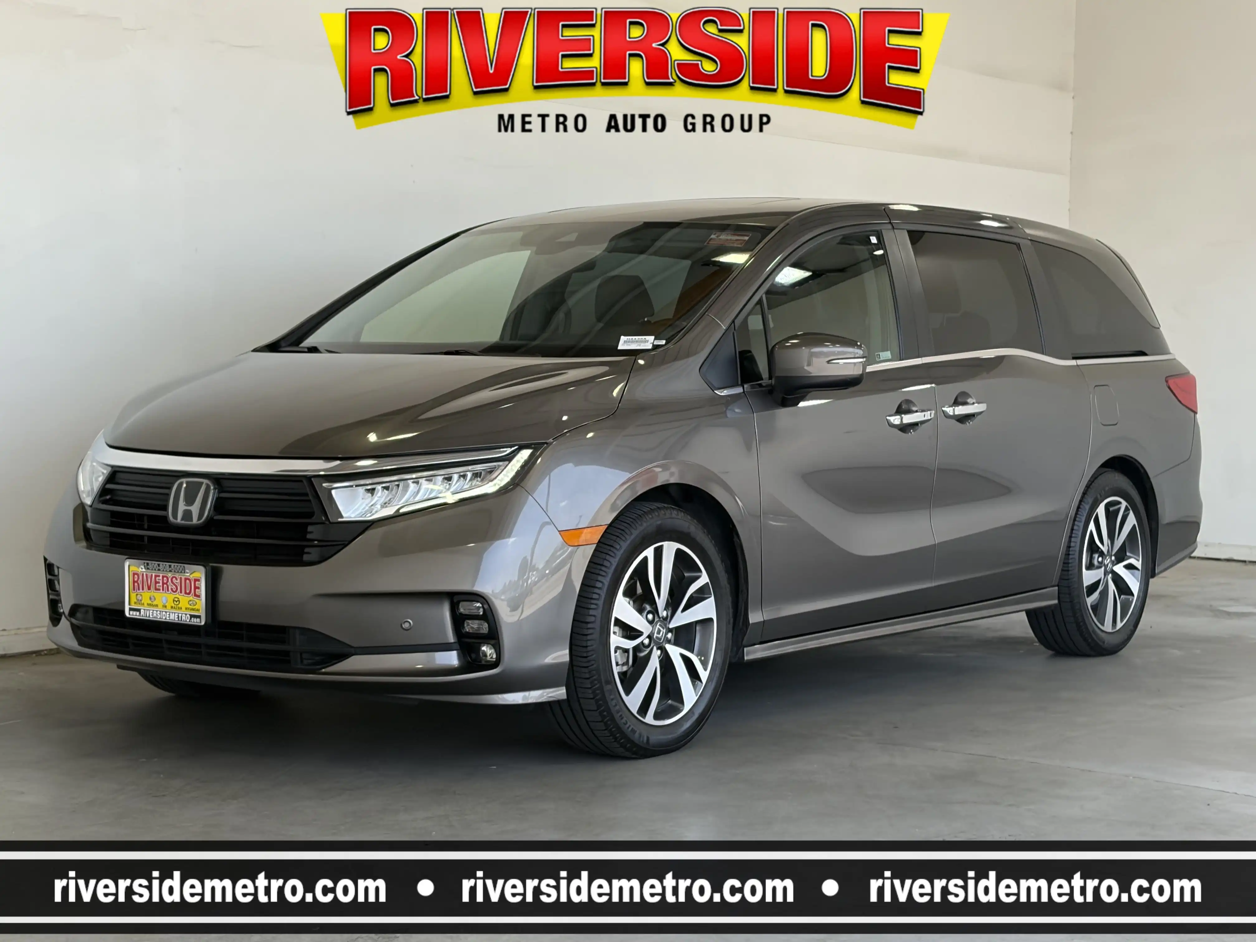 2022 Honda Odyssey Touring's photo