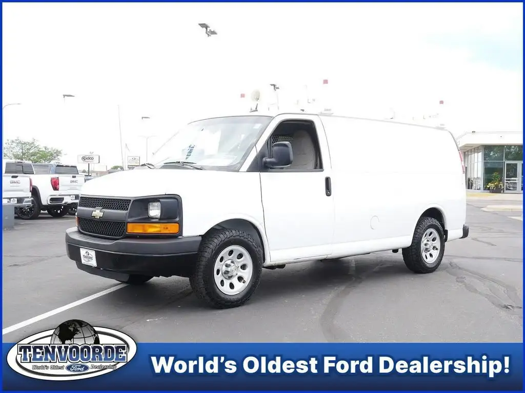 2013 Chevrolet Express 1500 Work Van AWD photo 1