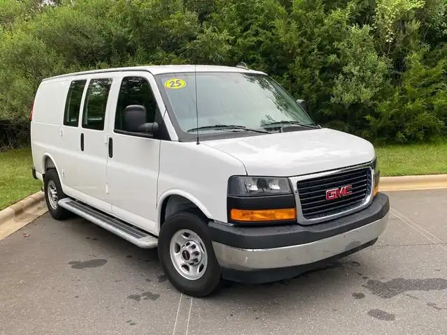 2025 GMC Savana 2500's photo