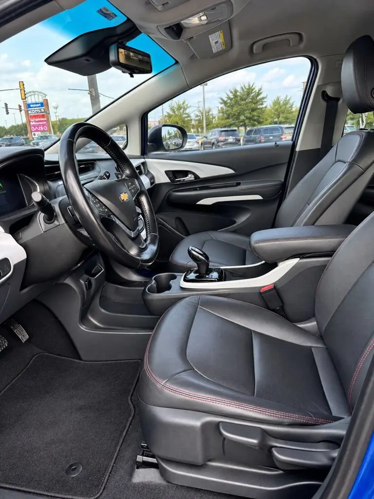 2017 Chevrolet Bolt EV Premier Auto photo 5