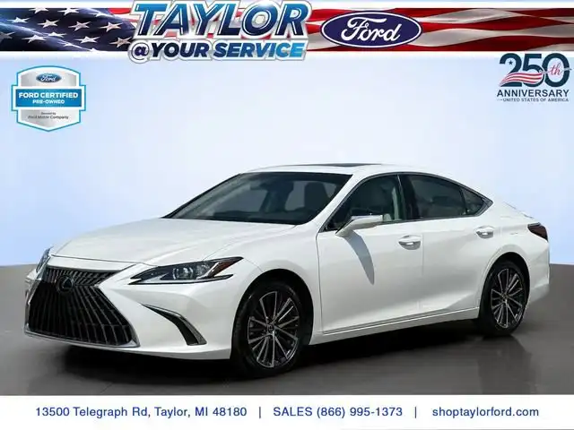 2024 Lexus ES 300h 300h's photo