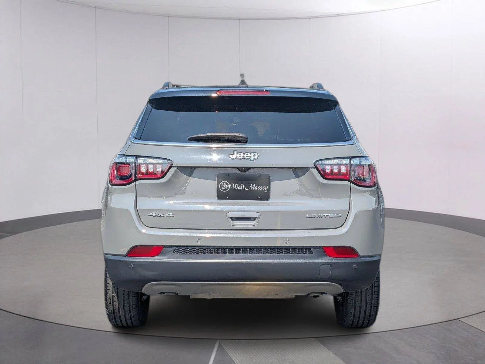 2024 Jeep Compass Limited 4WD photo 4