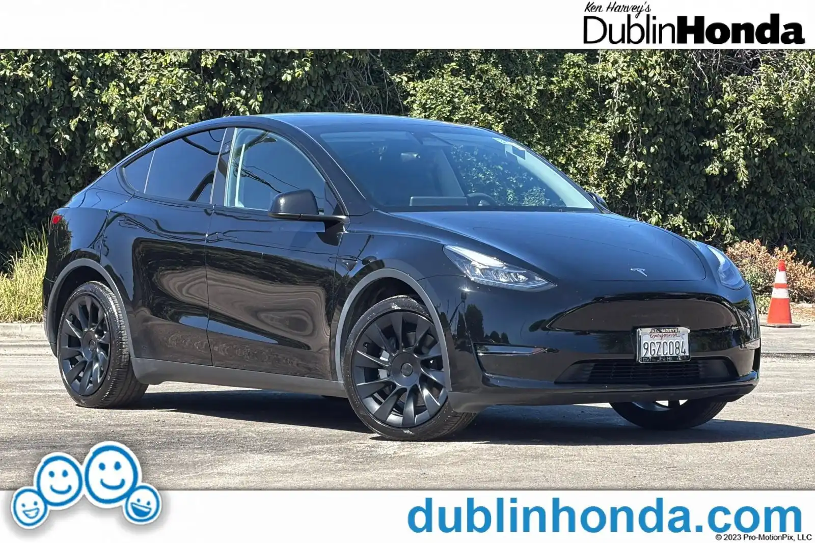 2023 Tesla Model Y Long Range Dual Motor All-Wheel Drive's photo