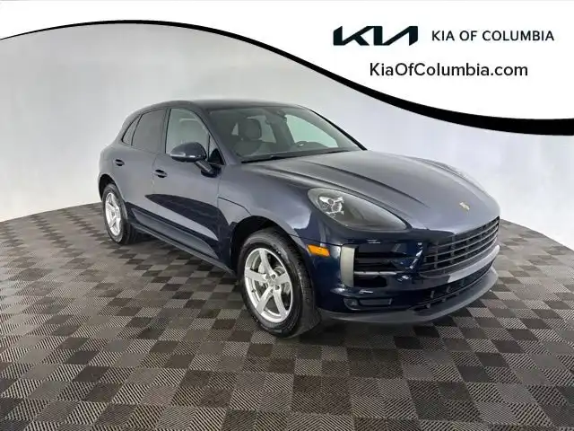 2020 Porsche Macan Base's photo