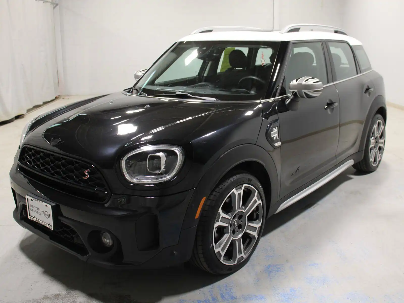 2023 MINI Countryman S ALL4's photo