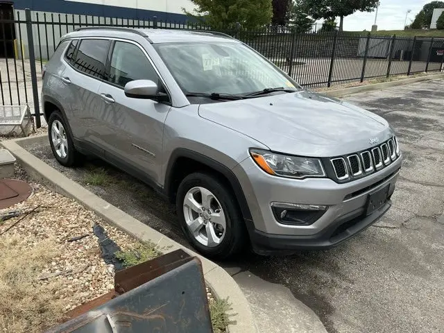 2019 Jeep Compass Latitude 4X4 photo 5