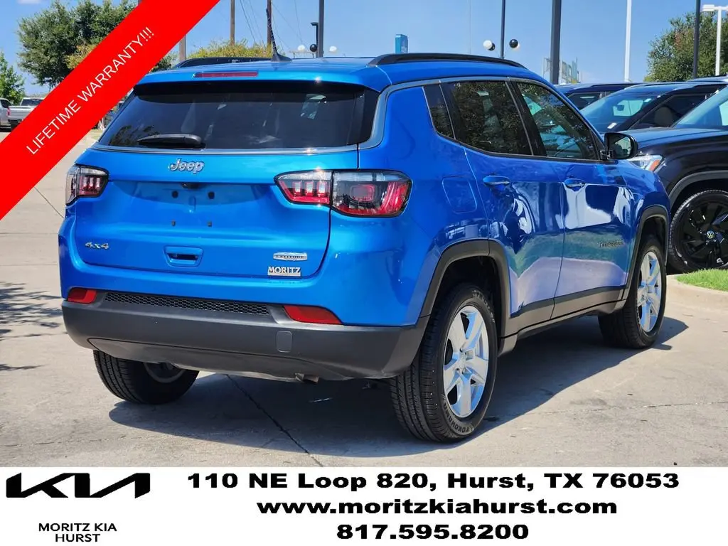 2022 Jeep Compass Latitude 4WD photo 4