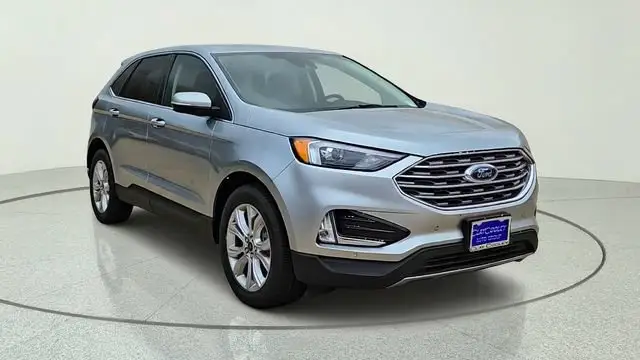 2024 Ford Edge Titanium AWD photo 1