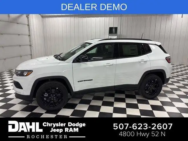 2026 Jeep Compass Altitude 4X4's photo