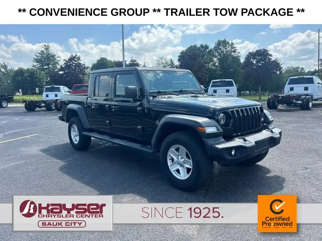 2020 Jeep Gladiator Sport S's photo
