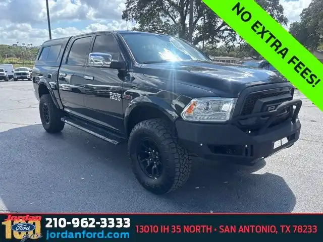 2017 RAM 1500 Laramie 4WD Crew Cab 5'7's photo