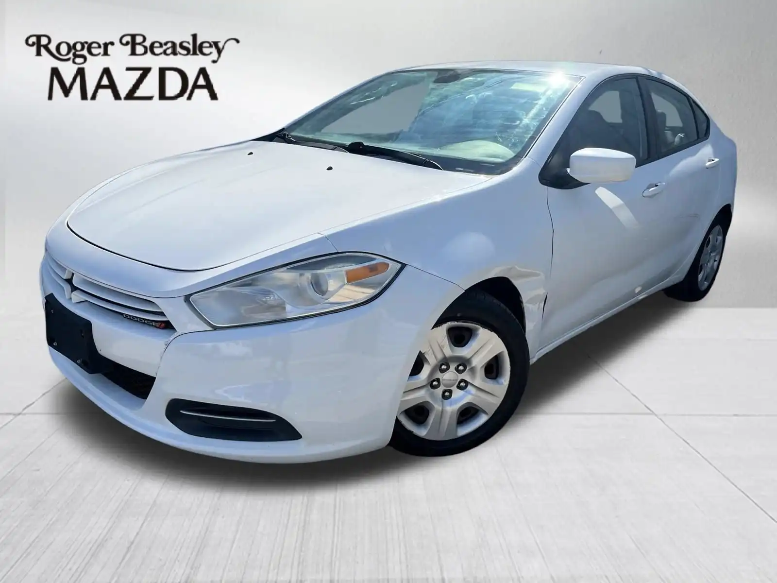 2015 Dodge Dart 2.0 SE's photo