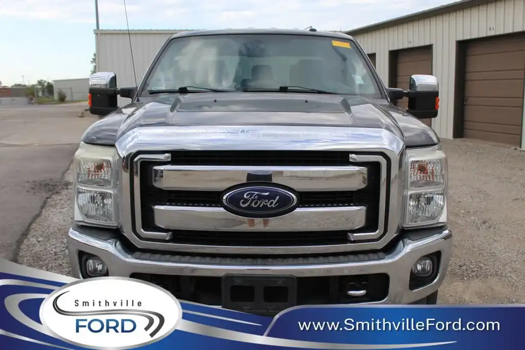 2015 Ford F-250 XLT 4WD Crew Cab 156 in's photo