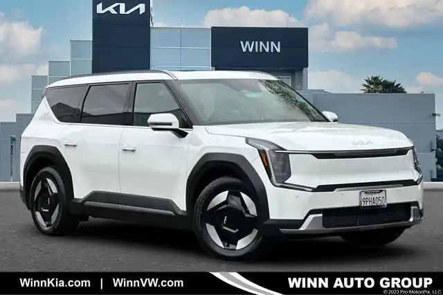 2024 Kia EV9 Wind AWD's photo
