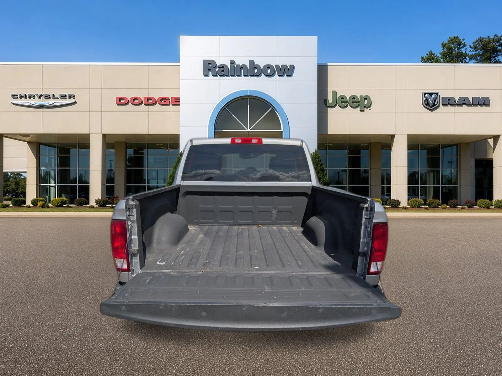 2023 RAM 1500 Classic Warlock Crew Cab 5'7 photo 5