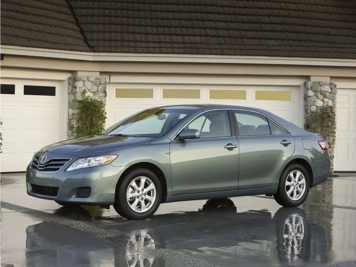 2010 Toyota Camry 2.5's photo