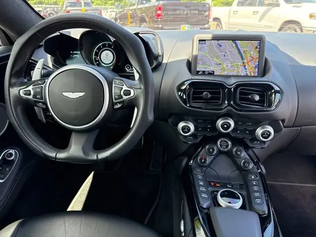 2020 Aston Martin Vantage 4.0 V8 photo 5