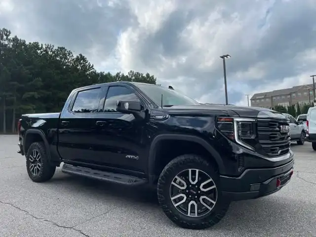 2023 GMC Sierra 4WD Crew Cab Short Box AT4's photo