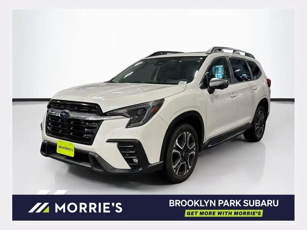 2023 Subaru Ascent Limited 7 Passenger's photo