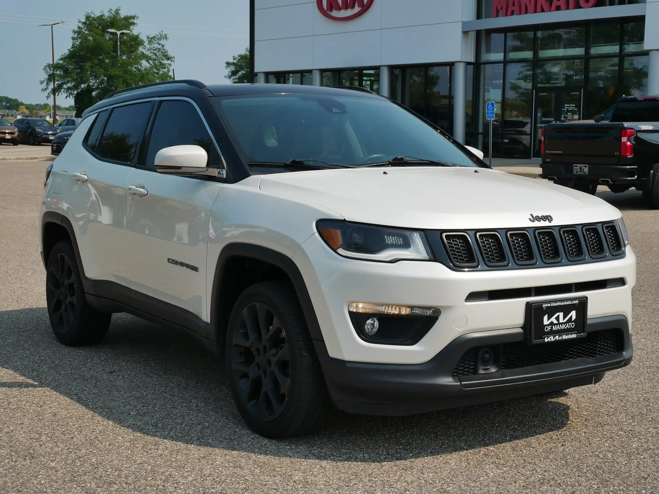 2017 Jeep Compass Limited 4X4's photo