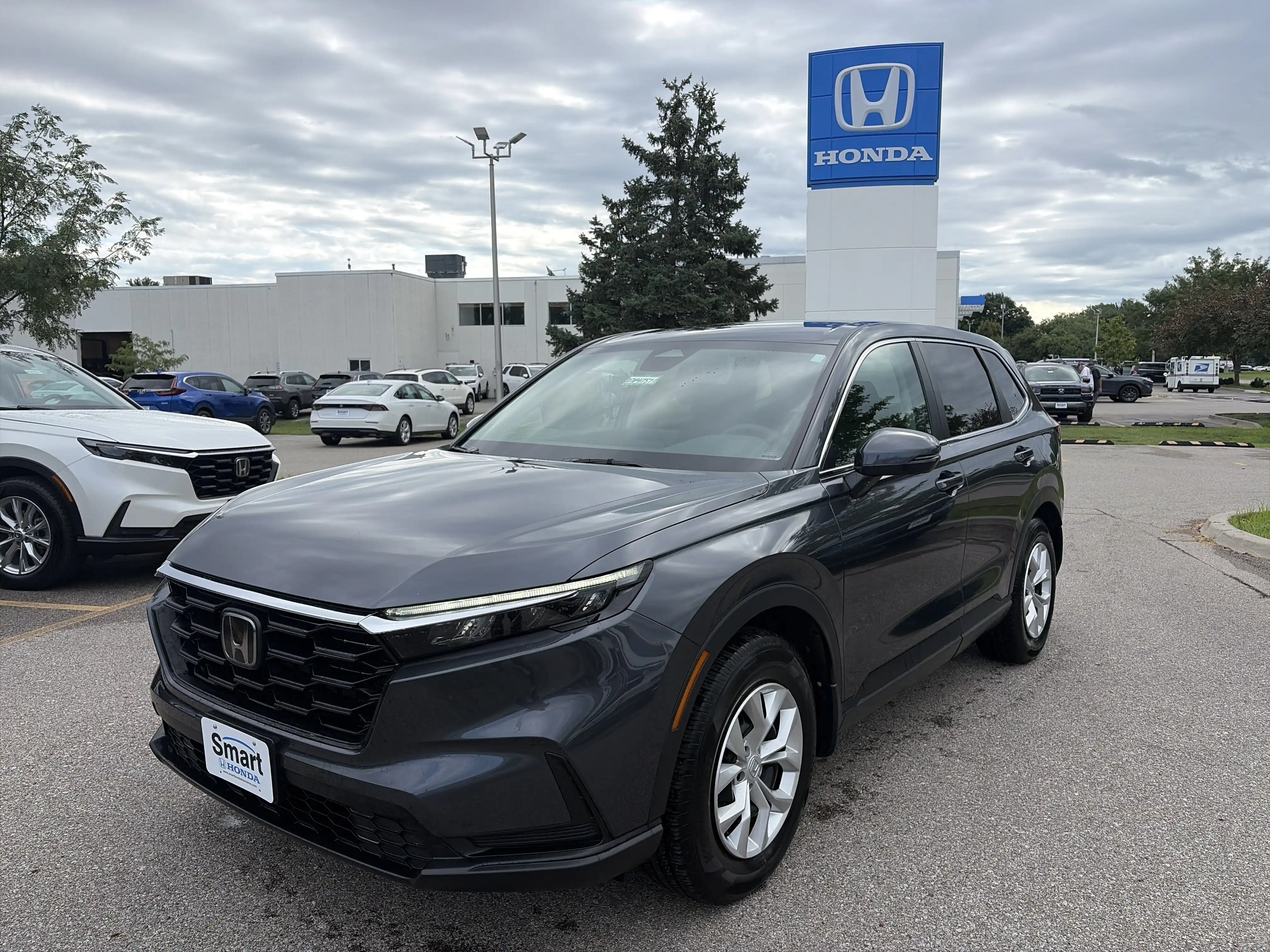 2026 Honda CR-V LX AWD's photo