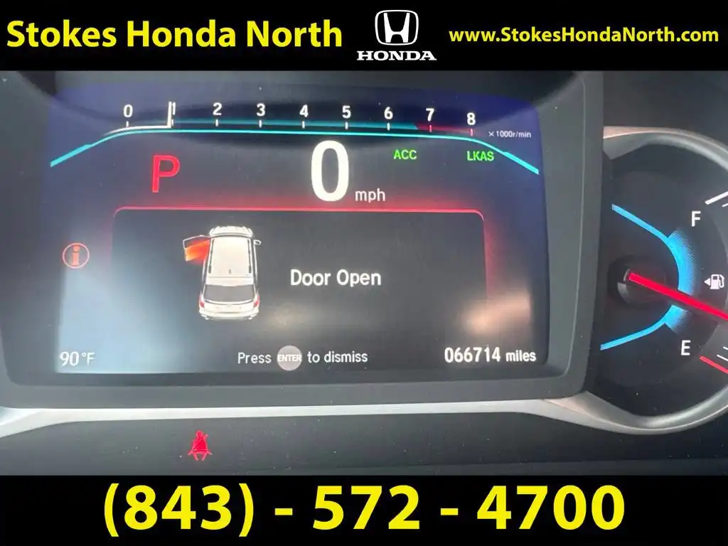 2022 Honda Pilot Touring-7 2WD's photo
