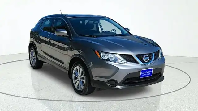2018 Nissan Rogue Sport S FWD's photo