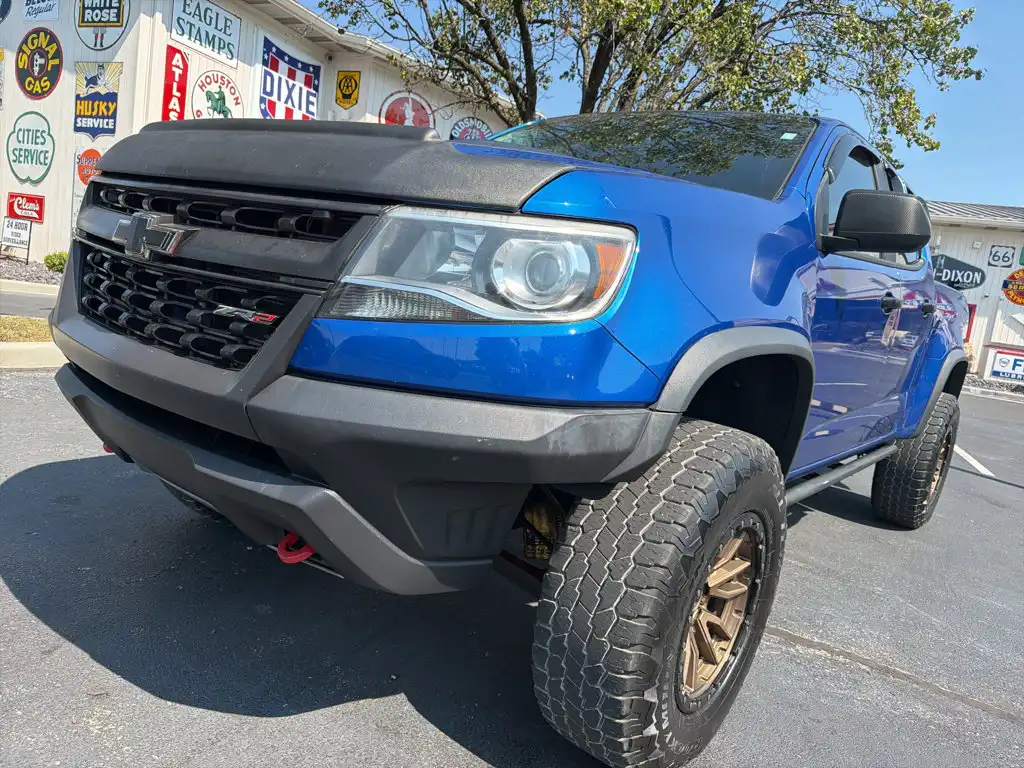 2019 Chevrolet Colorado ZR2 4WD Crew Cab Short Box's photo
