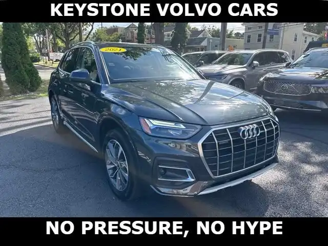 2021 Audi Q5 45 Premium Plus's photo