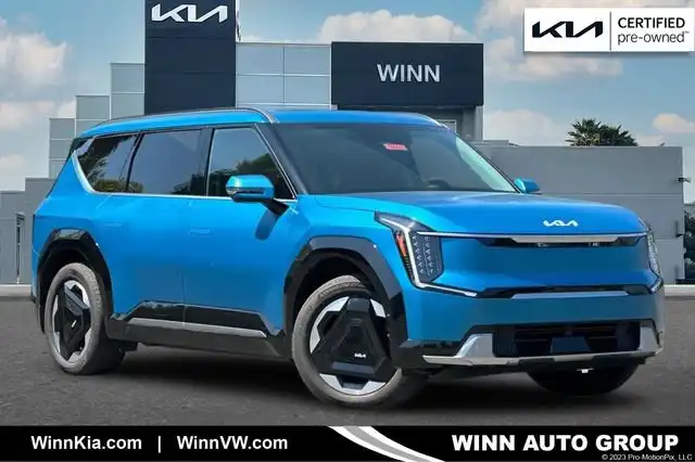 2024 Kia EV9 Land AWD's photo