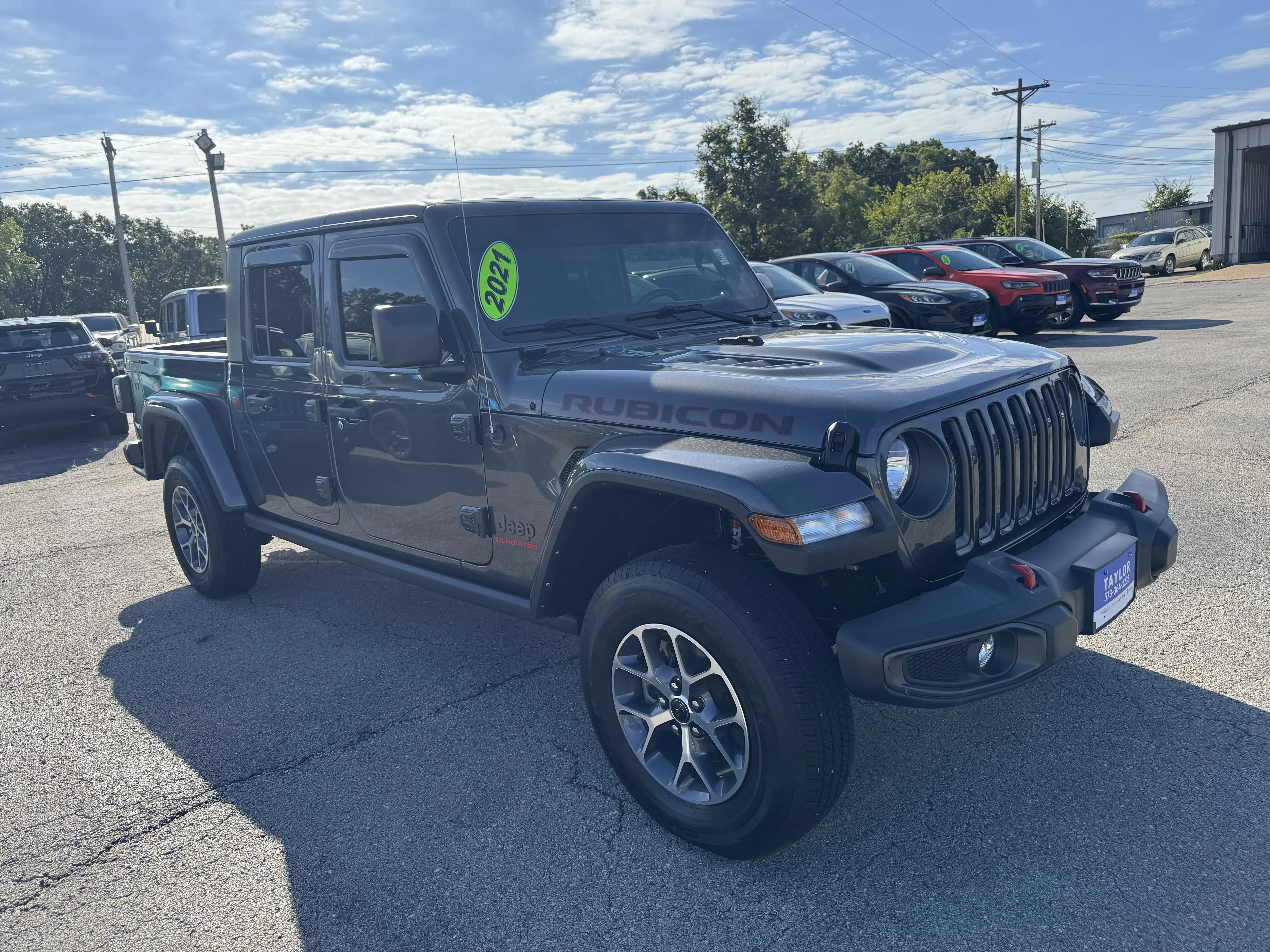 2021 Jeep Gladiator Rubicon photo 3